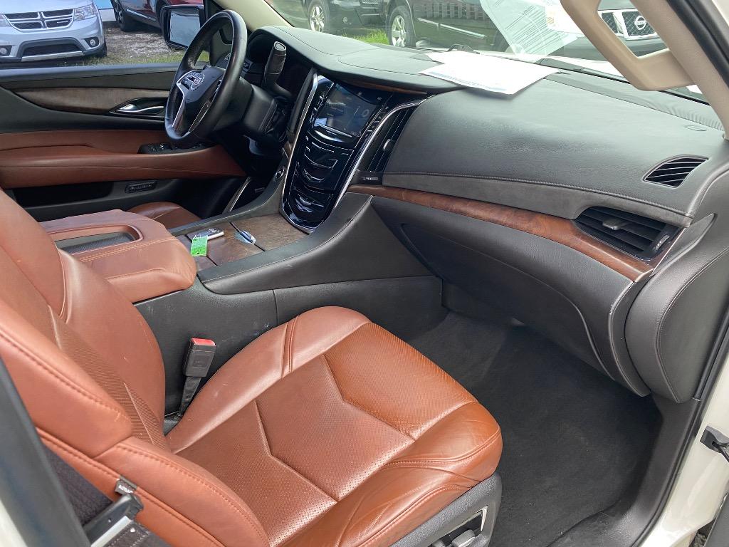 2015 Cadillac Escalade - $17,995