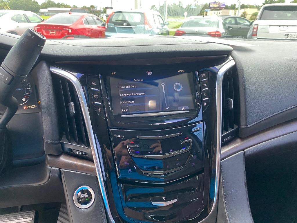 2015 Cadillac Escalade - $17,995