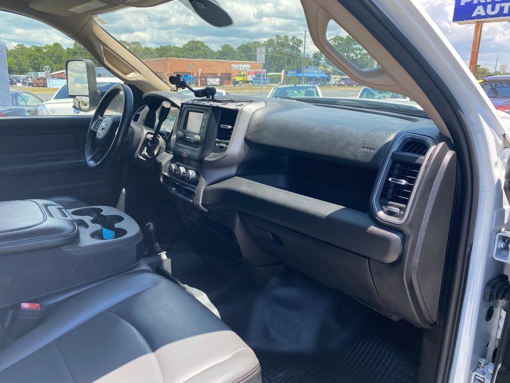 2020 Ram 5500 Chassis CAB - $33,995