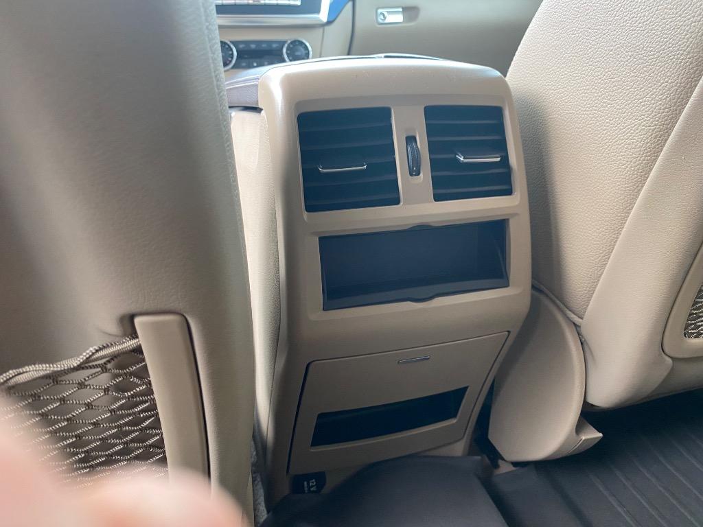 2013 Mercedes-Benz Ml-class - $8,995