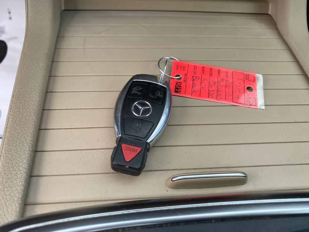 2013 Mercedes-Benz Ml-class - $8,995