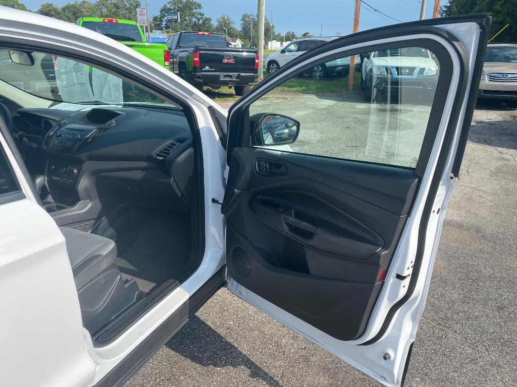 2017 Ford Escape - $6,995