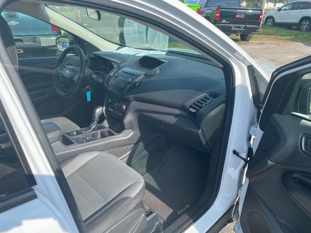 2017 Ford Escape - $6,995