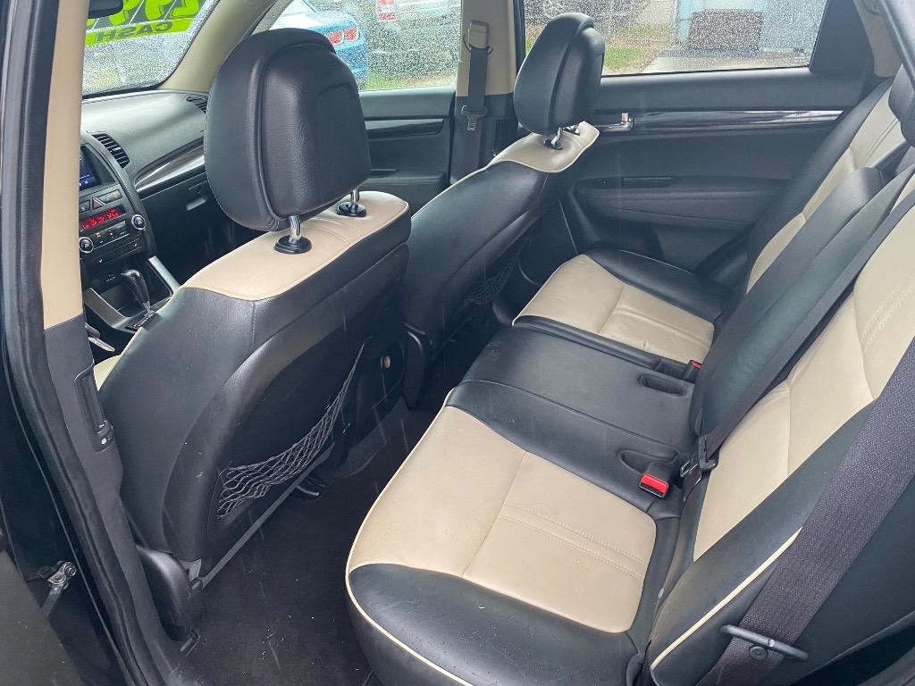 2011 Kia Sorento - $2,995