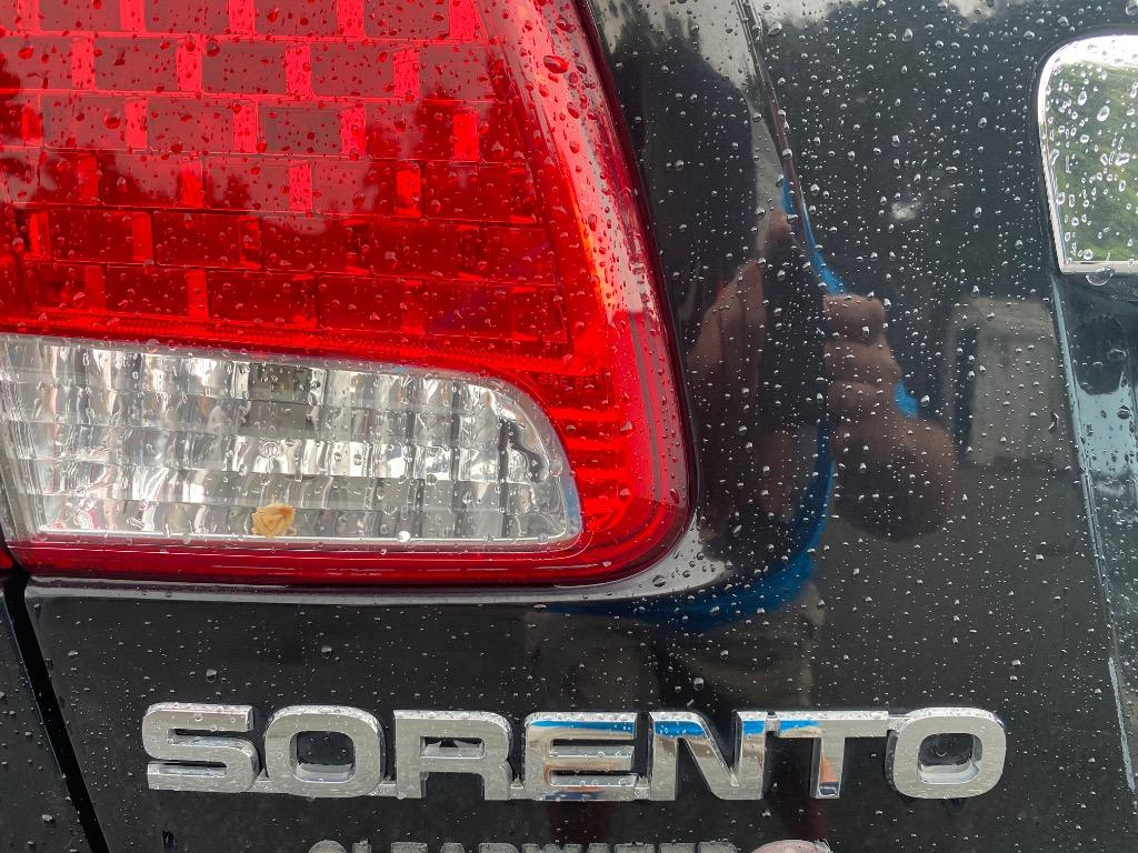 2011 Kia Sorento - $2,995