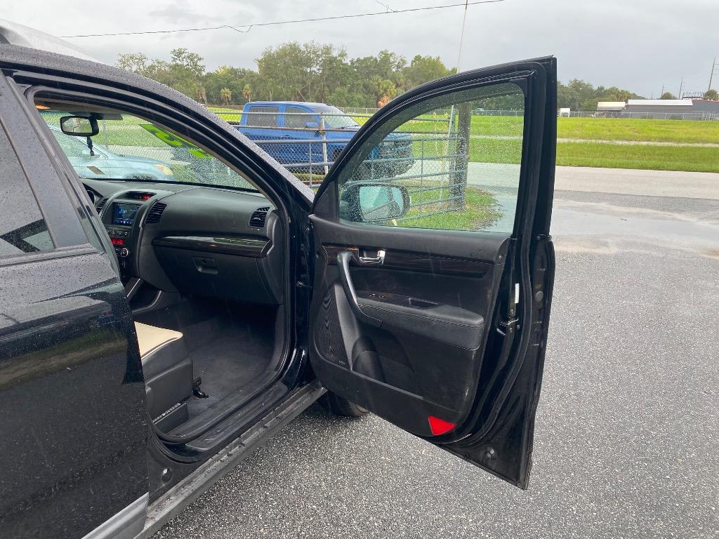 2011 Kia Sorento - $2,995