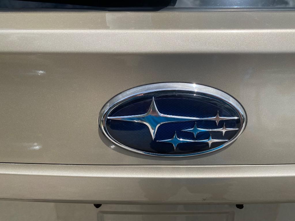 2010 Subaru Outback - $8,995