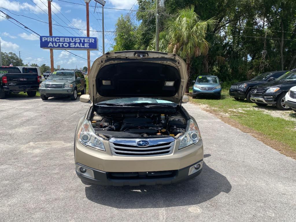 2010 Subaru Outback - $8,995