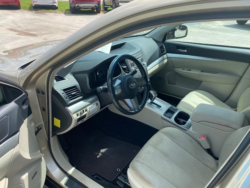 2010 Subaru Outback - $8,995