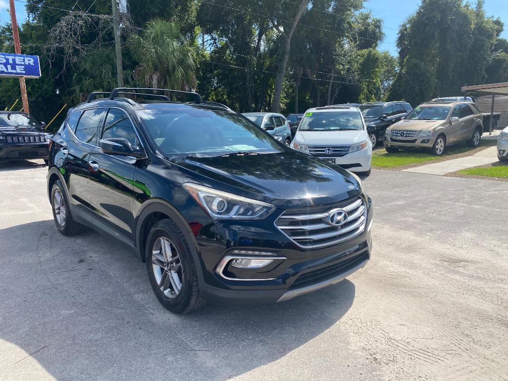 2017 Hyundai Santa Fe - $11,995