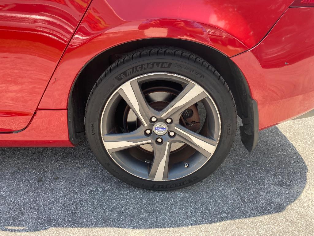 2012 Volvo S60 - $10,995