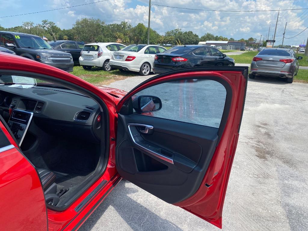 2012 Volvo S60 - $10,995