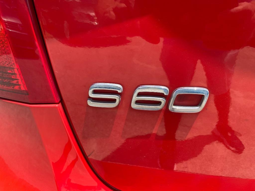 2012 Volvo S60 - $10,995