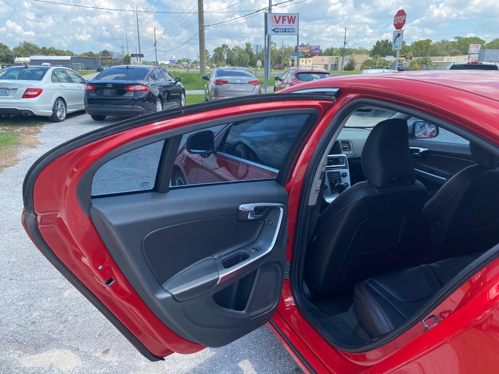 2012 Volvo S60 - $10,995