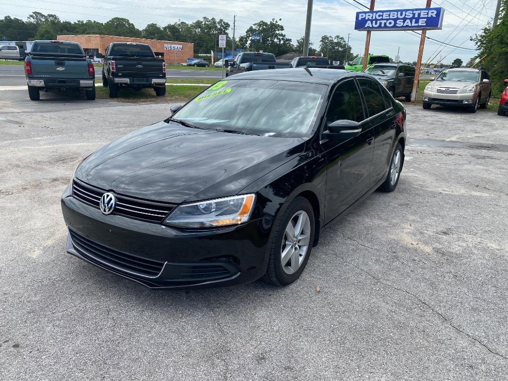 2013 Volkswagen Jetta - $8,995