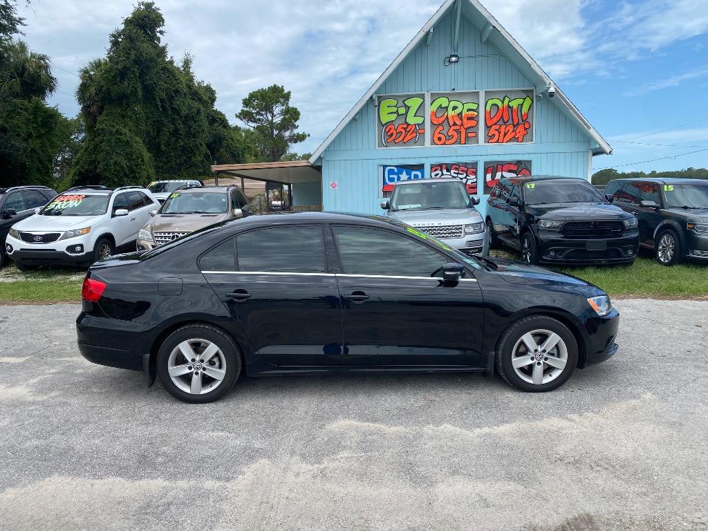 2013 Volkswagen Jetta - $8,995