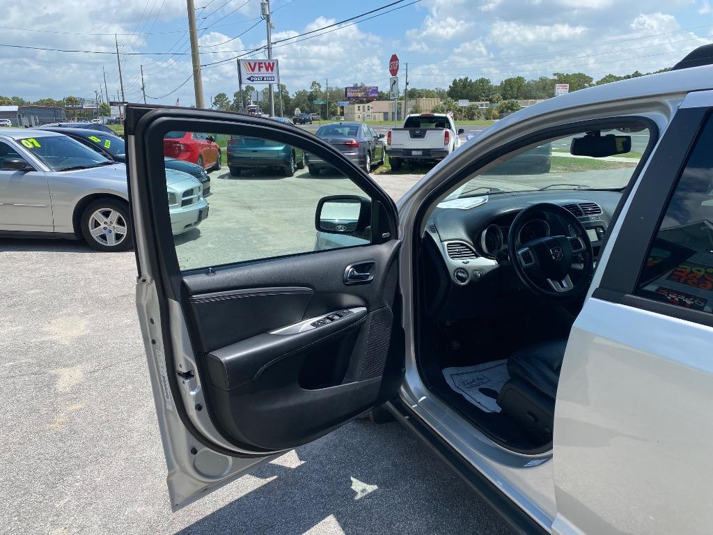 2012 Dodge Journey - $5,995