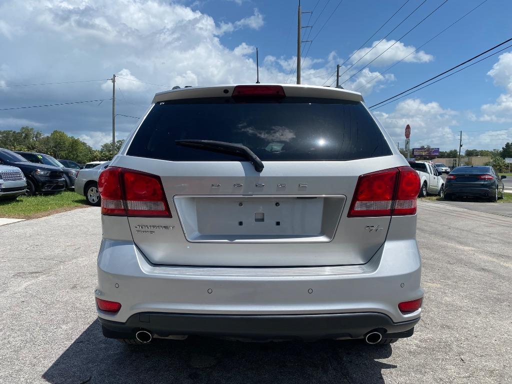 2012 Dodge Journey - $5,995