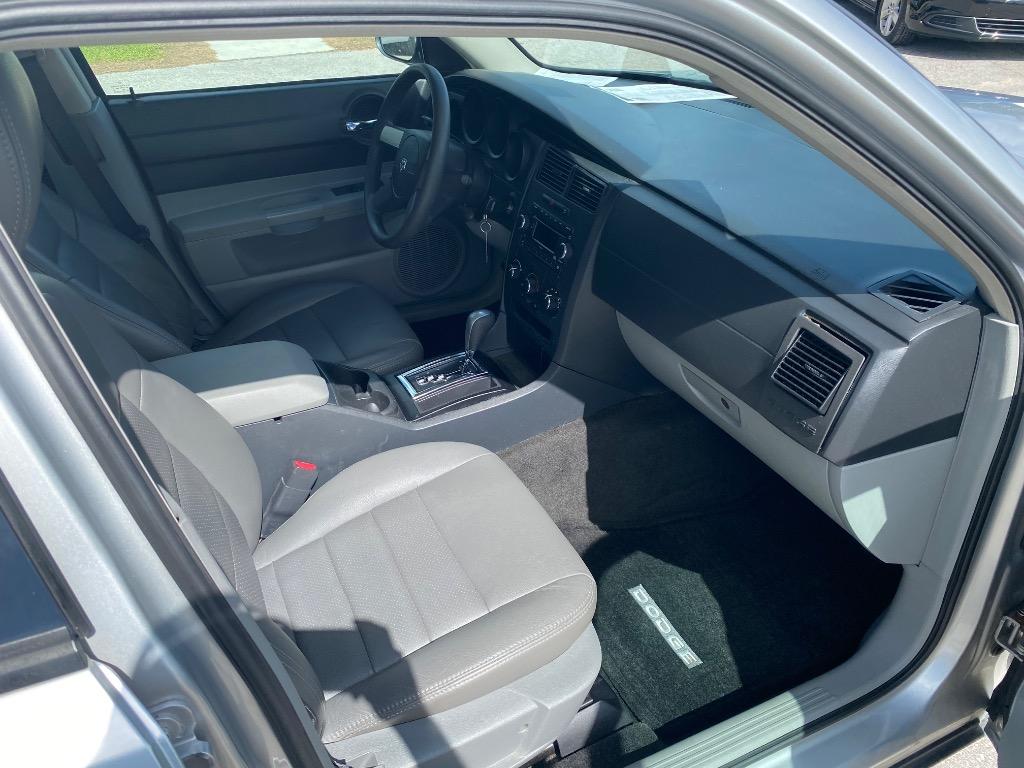 2007 Dodge Charger - $8,995