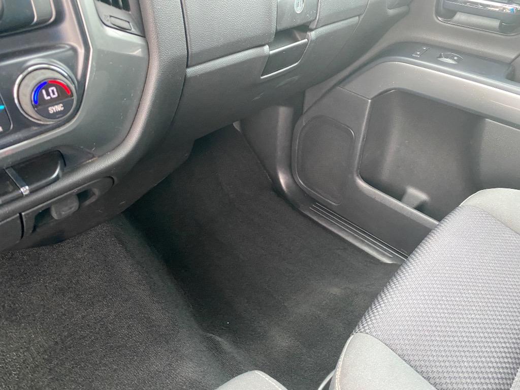 2014 Chevrolet Silverado - $13,995