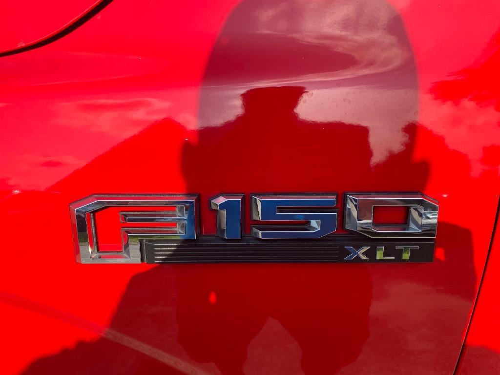 2016 Ford F150 - $15,995