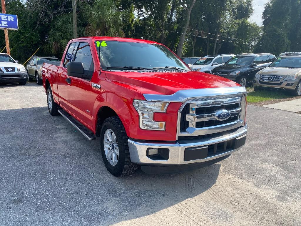 2016 Ford F150 - $15,995