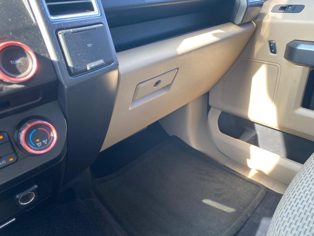 2016 Ford F150 - $15,995