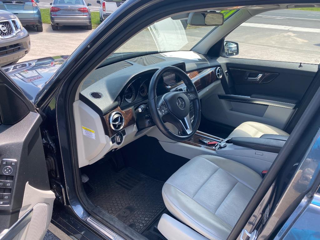 2013 Mercedes-Benz GLK-Class - $6,995