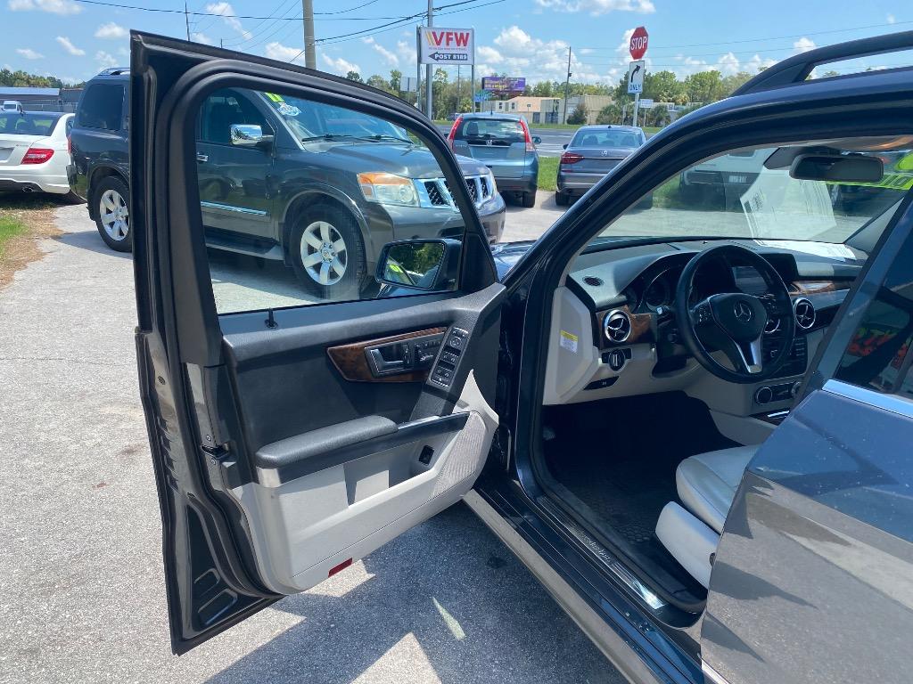 2013 Mercedes-Benz GLK-Class - $6,995