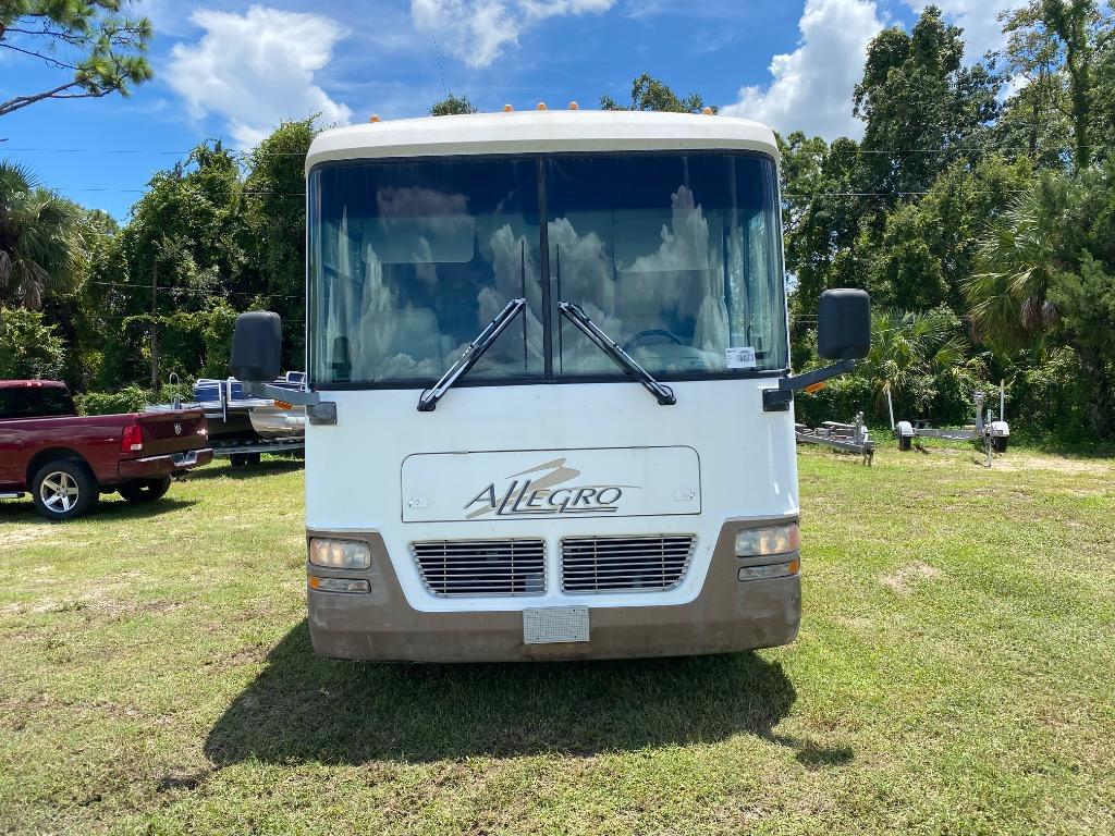 2003 Ford F-550 - $9,995