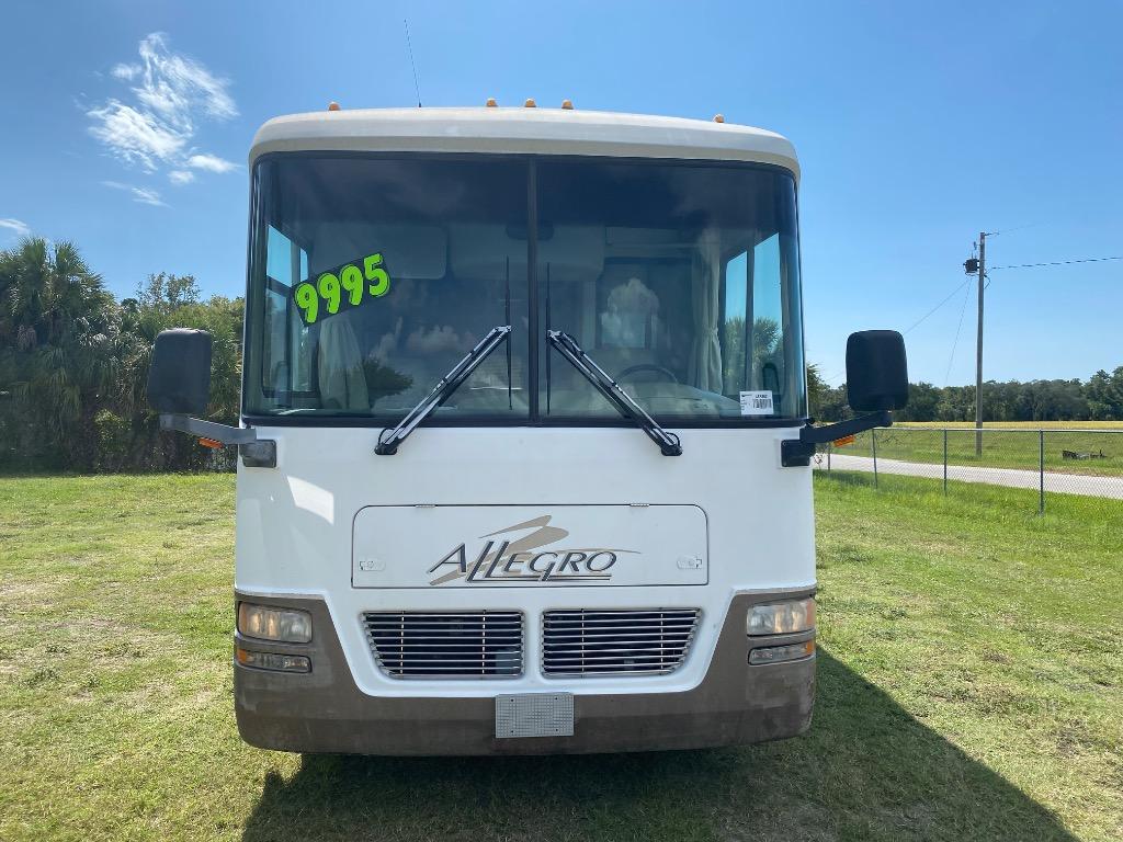 2003 Ford F-550 - $9,995