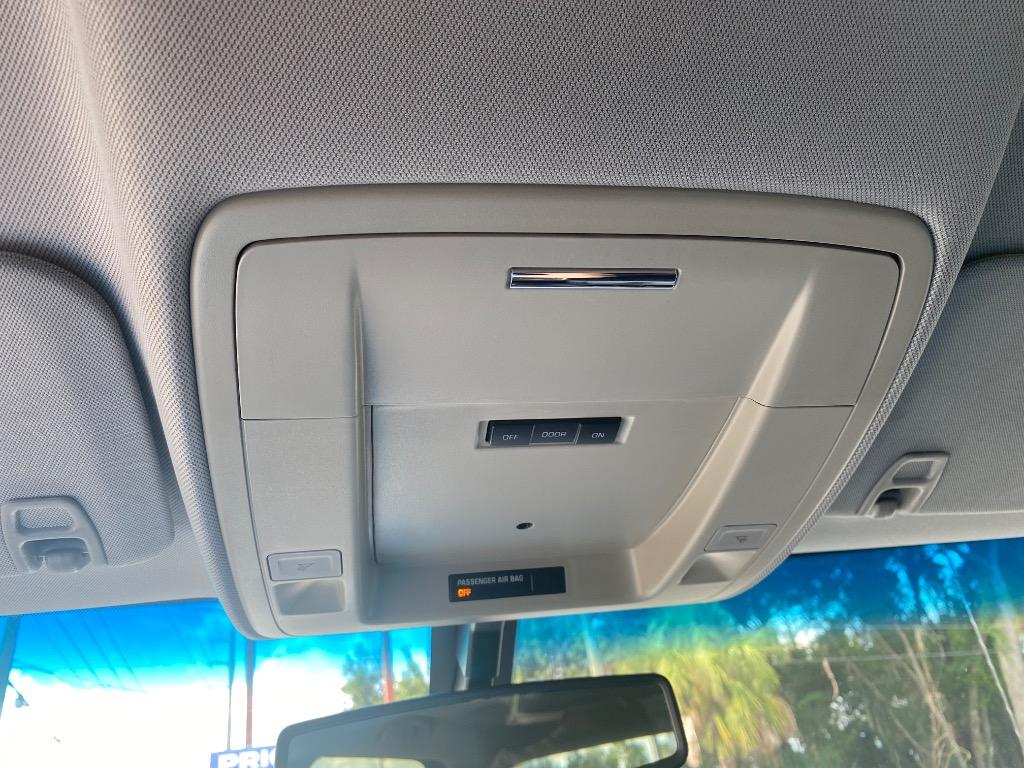 2014 Chevrolet Silverado - $16,995
