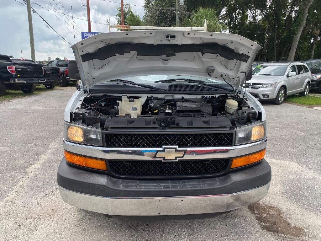 2016 Chevrolet Express - $10,995