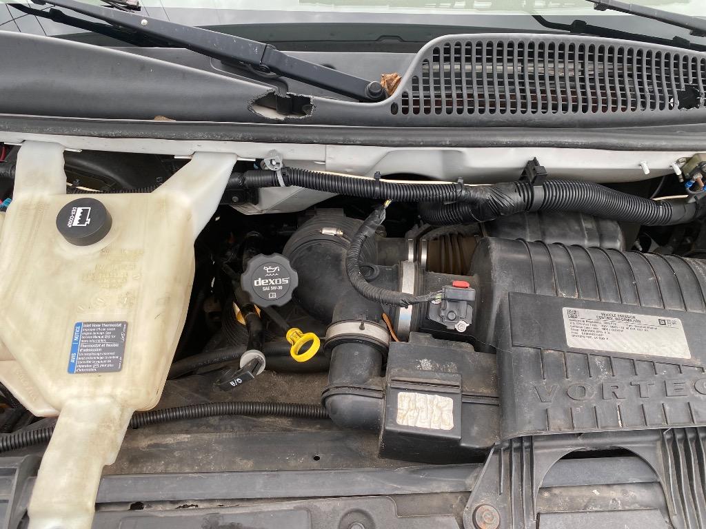 2016 Chevrolet Express - $10,995