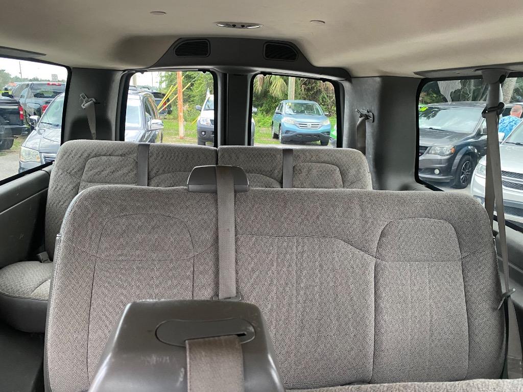 2016 Chevrolet Express - $10,995