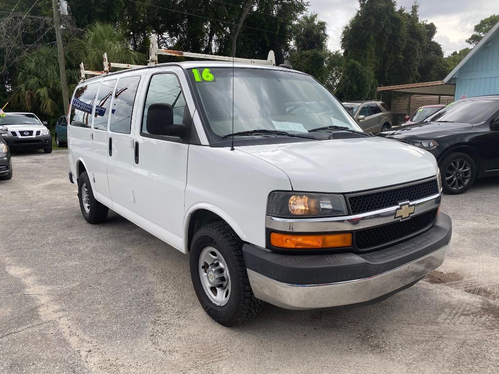 2016 Chevrolet Express - $10,995