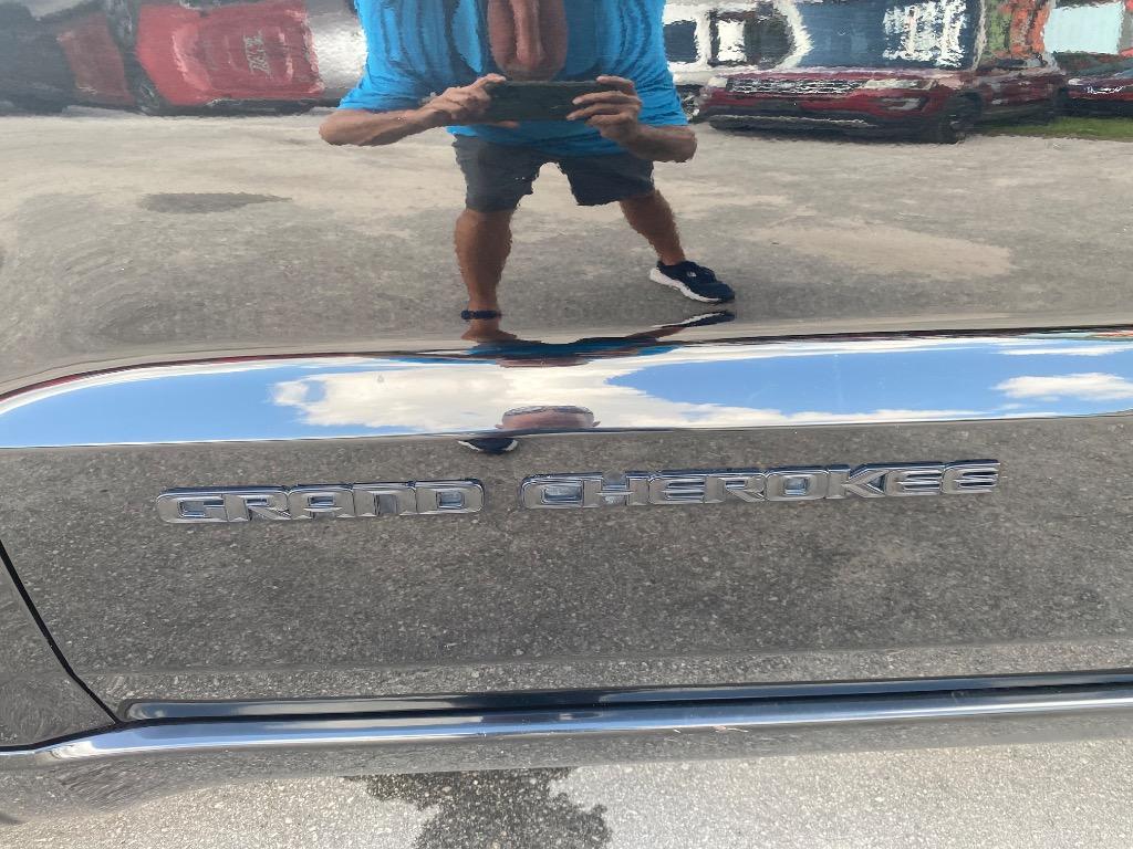 2018 Jeep Cherokee - $18,995