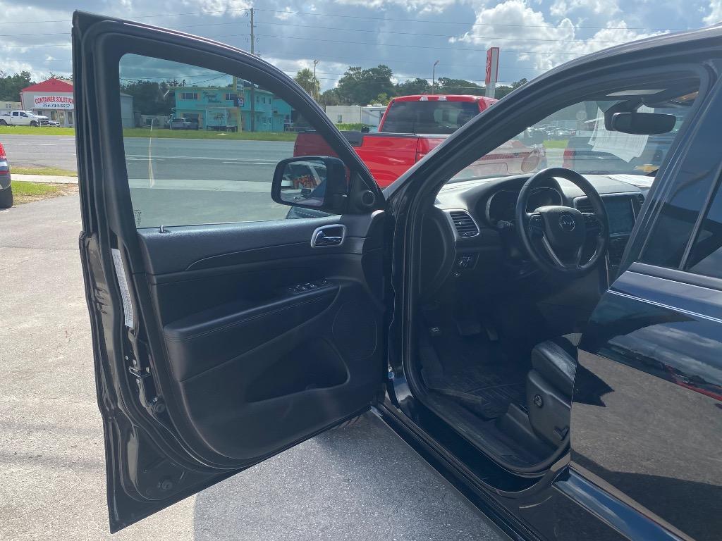 2018 Jeep Cherokee - $18,995