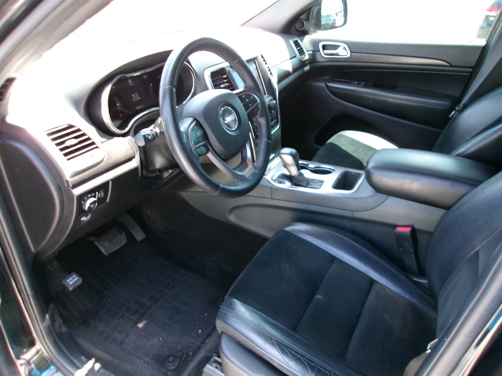 2018 Jeep Cherokee - $18,995