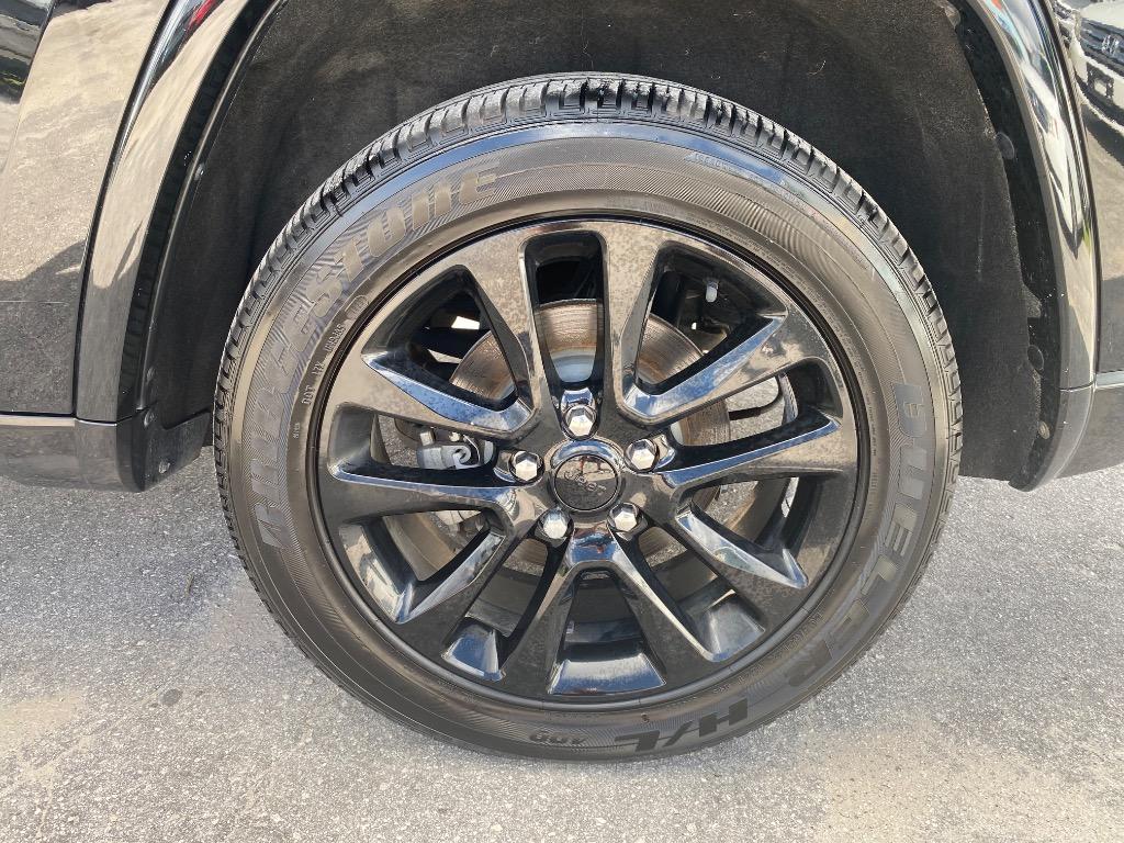 2018 Jeep Cherokee - $18,995