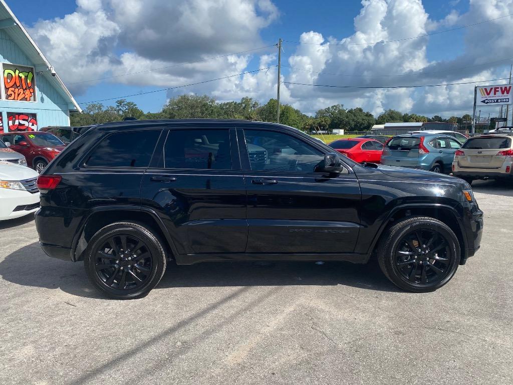 2018 Jeep Cherokee - $18,995