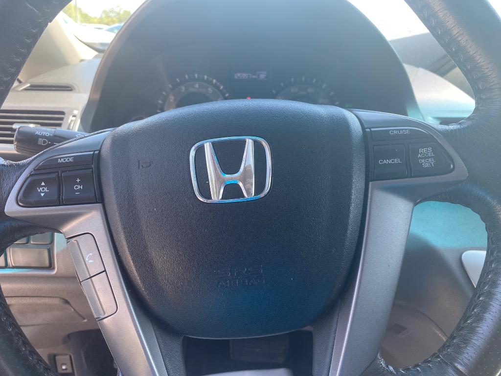 2012 Honda Odyssey - $11,995