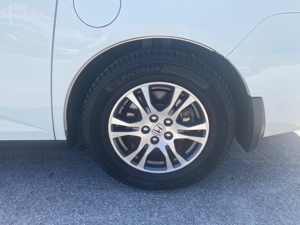 2012 Honda Odyssey - $11,995