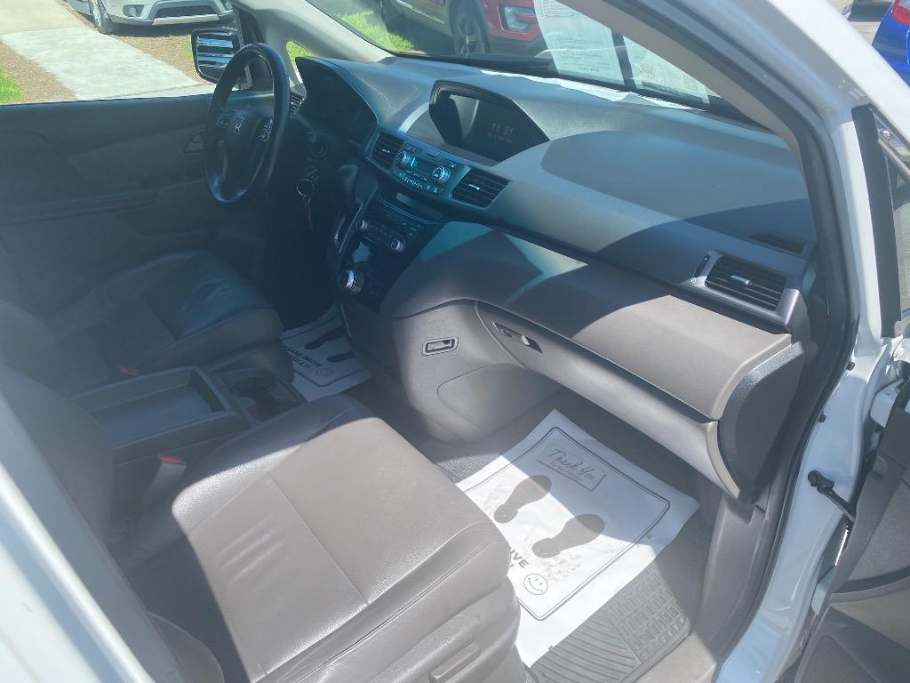 2012 Honda Odyssey - $11,995