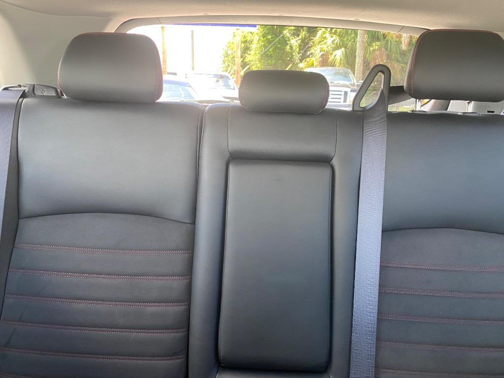 2019 Mitsubishi Outlander - $14,995