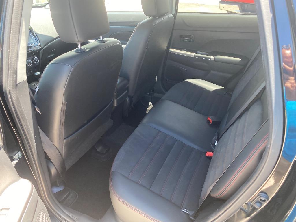 2019 Mitsubishi Outlander - $14,995