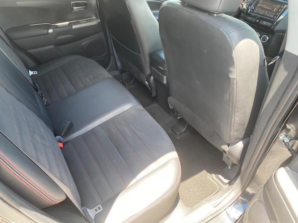 2019 Mitsubishi Outlander - $14,995