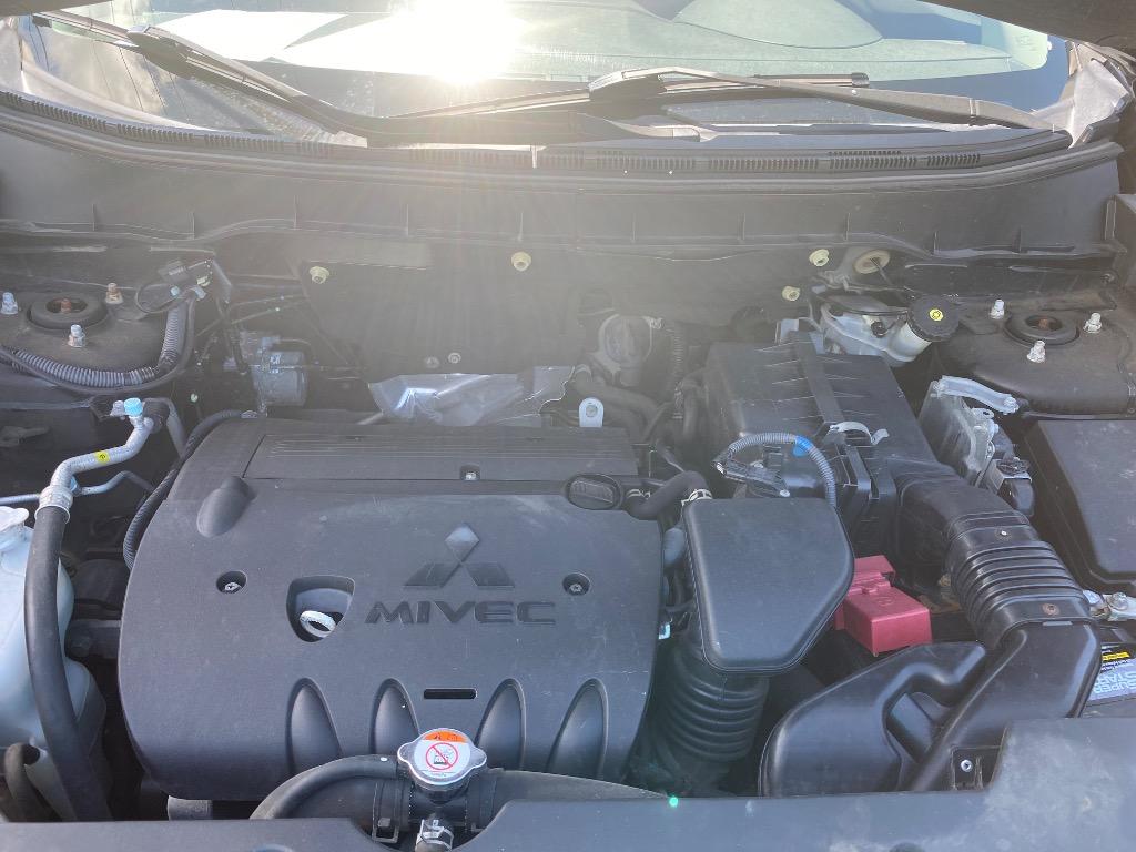 2019 Mitsubishi Outlander - $14,995