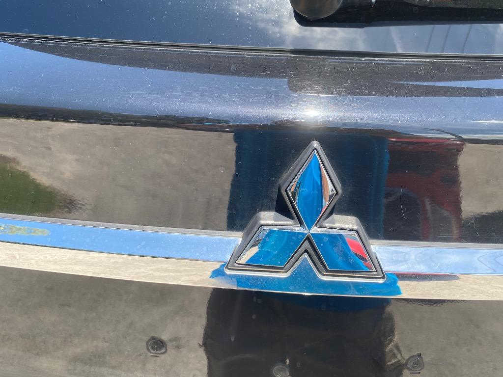 2019 Mitsubishi Outlander - $14,995
