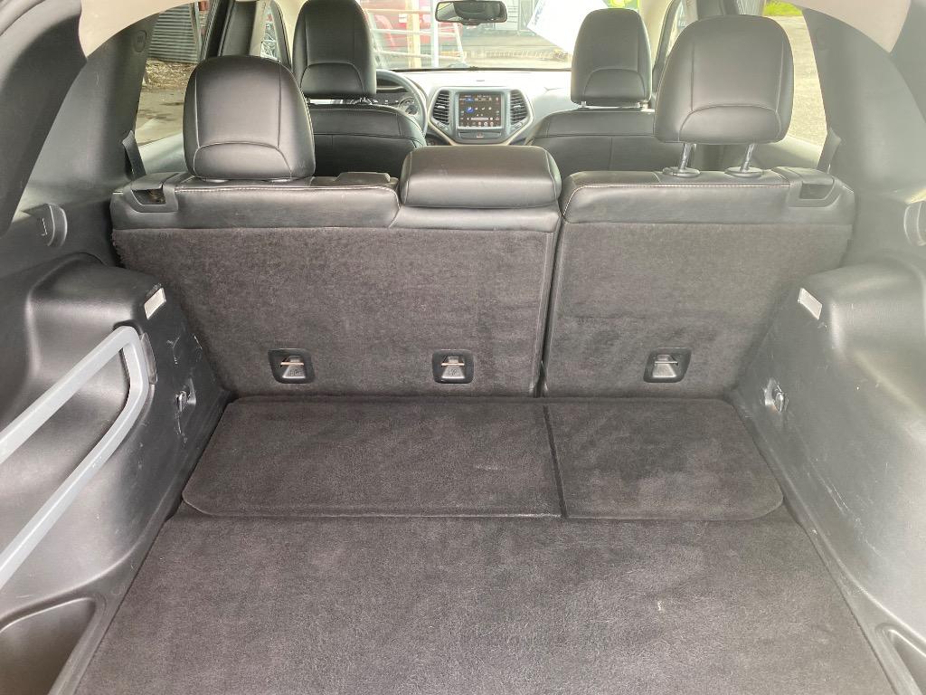 2014 Jeep Cherokee - $8,995